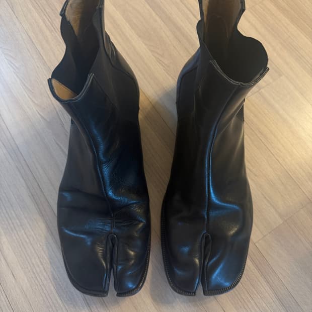 마르지엘라 타비 첼시부츠 44