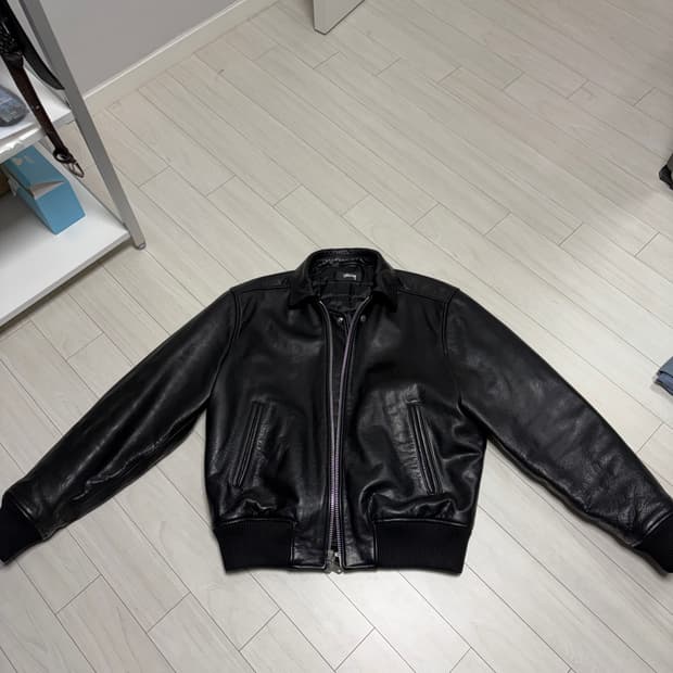 (M) 스투시 레더 플라이트 자켓 블랙