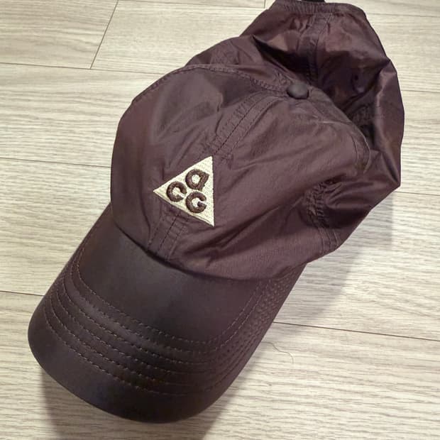 나이키 / Acg 드라이핏 클럽 언스트럭쳐 캡 어스 / L-XL