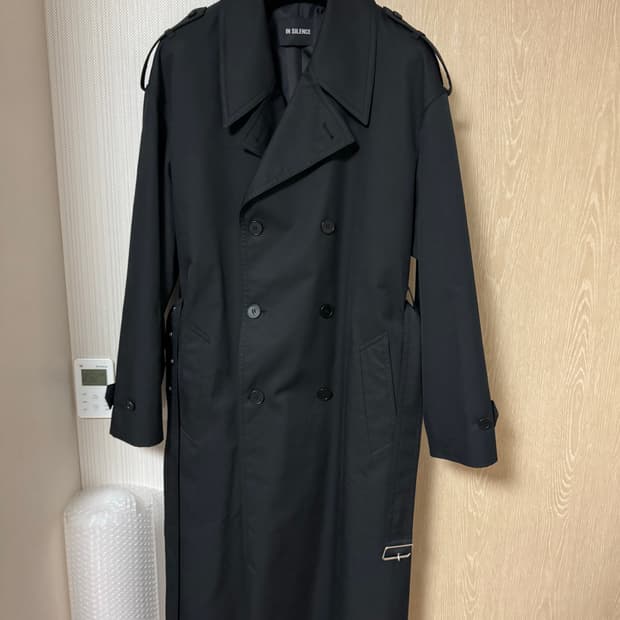 인사일런스 오버사이즈 트렌치코트 블랙[L]