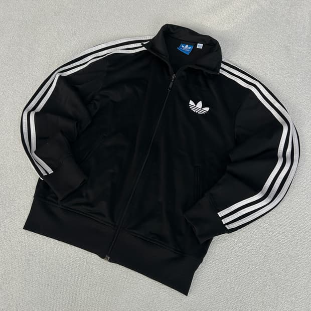 아디다스 블랙 져지 