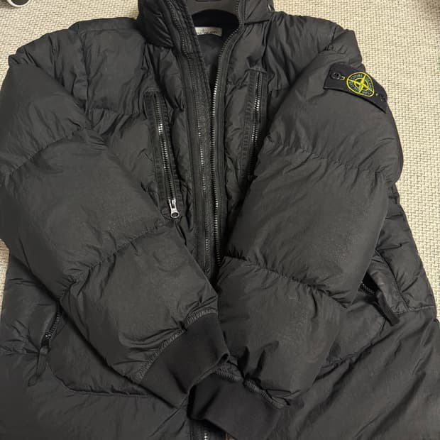 스톤아일랜드 크링클랩스 M사이즈