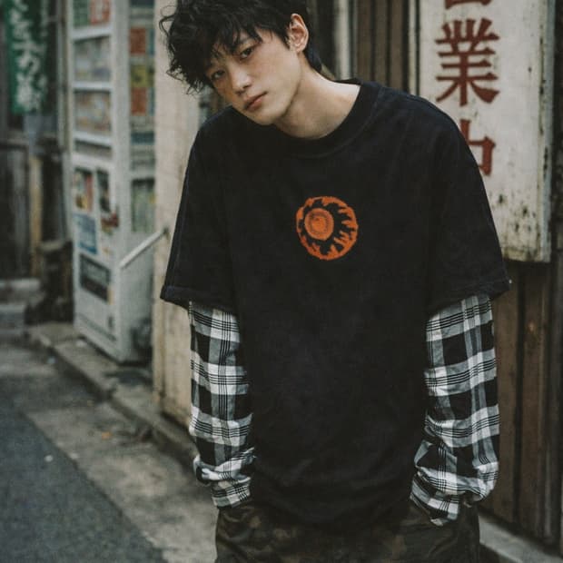 mishka 레이어드 그래픽 티셔츠