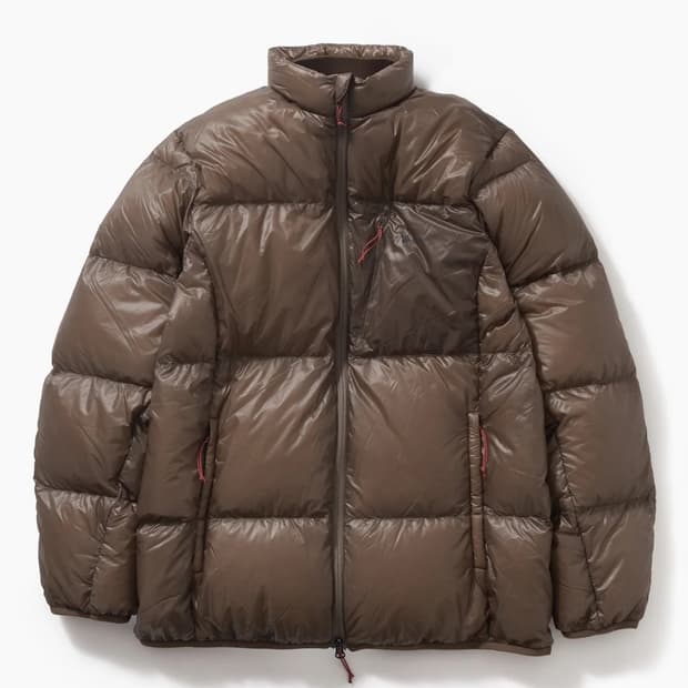 Nanga 롯지 다운 패딩