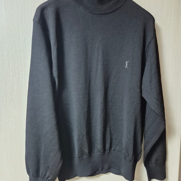 (정품) 입생로랑 블랙 니트 풀오버 하이넥 니트 100 남성