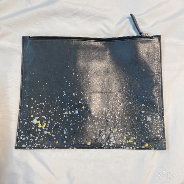 메종 마르지엘라 페인팅 클러치 백