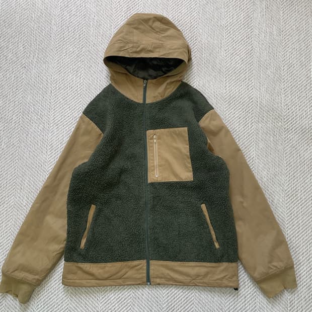 크리스찬 조르주 보아 플리스 후드 집업 재킷