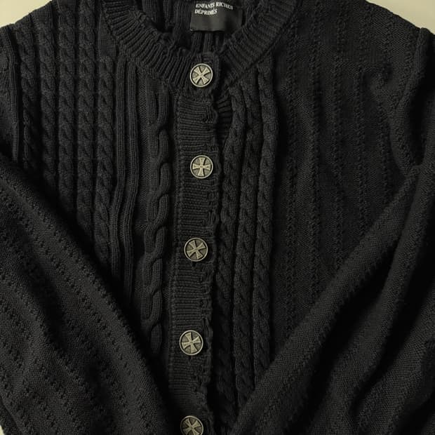 ERD 앙팡리쉬데프리메 케이블 크롭 버튼 가디건