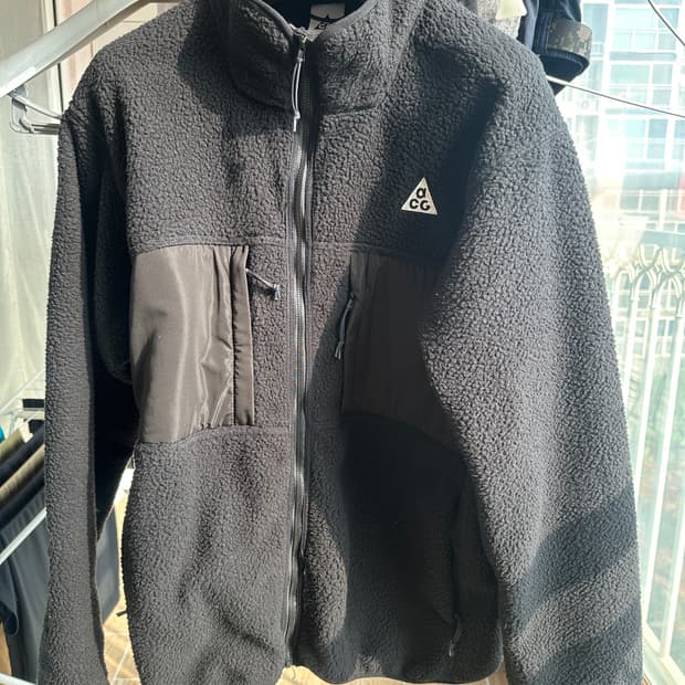 나이키 ACG 악틱울프 폴라텍 플리스 L