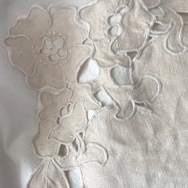 앤틱 테이블크로스 