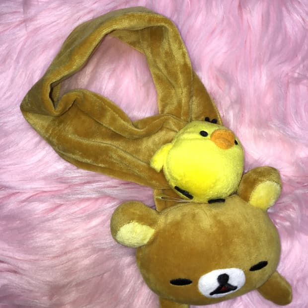 고전 리락쿠마 머플러