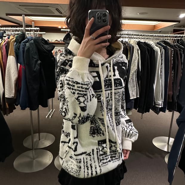 OS)TS COLLECTION 빈티지 그래픽 패턴 니트 후디