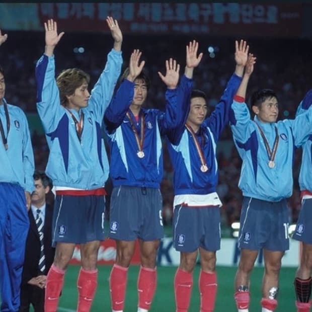 나이키 대대장 2002 한국 국대 축구팀 져지 트랙탑 L
