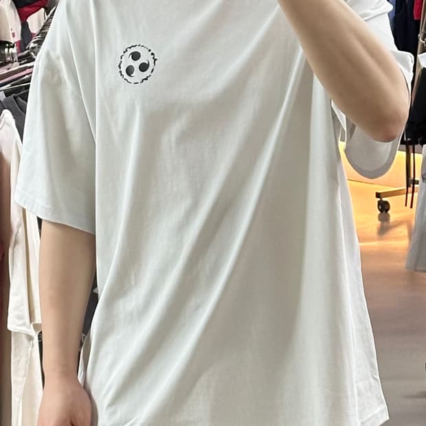 컨버스 X 나루토 질풍전 사스케 롱슬리브 티셔츠 