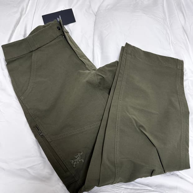 크로닌 코튼 팬츠 타츠 새제품