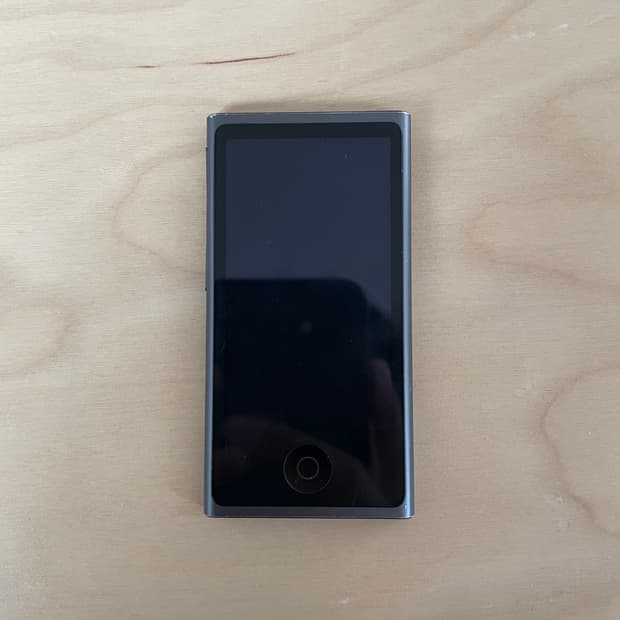 아이팟 나노 7세대 16GB 스페이스 그레이