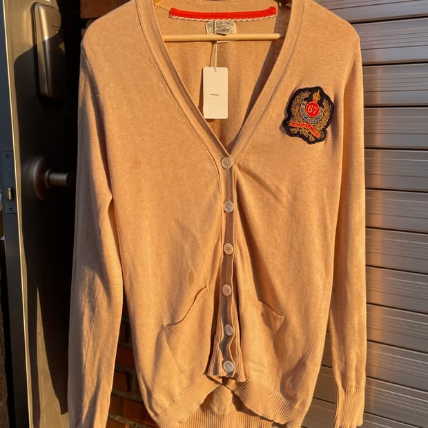 폴로 프레피 베이지 가디건 