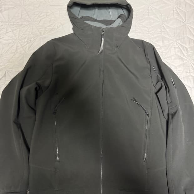 [50] CP 컴퍼니 소프트쉘 바람막이 후드 집업 자켓 스톤아일랜드