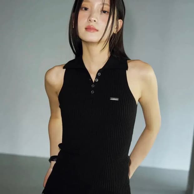 헬레네파리스 홀터넥 슬리브리스 썸머 니트 블랙