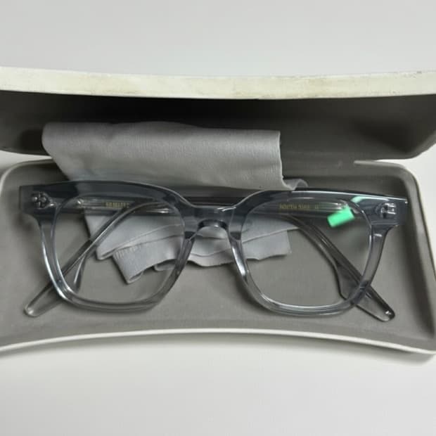 젠틀몬스터 South Side