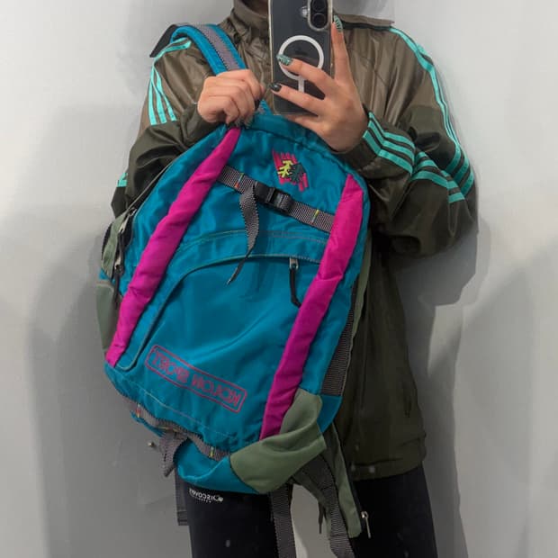 OS 코오롱스포츠 90s 올드스쿨 멀티컬러 아웃도어 백팩