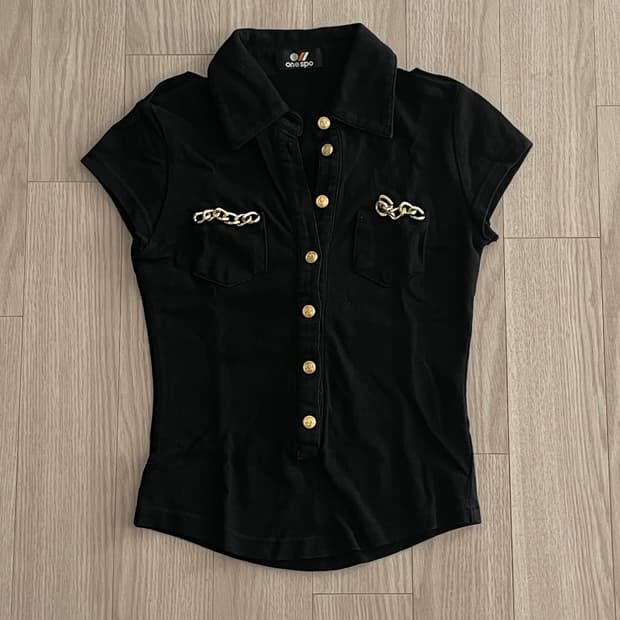 갸루 금장 디테일 반팔 탑