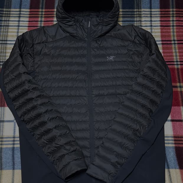 아크테릭스 세륨 하이브리드 (블랙, XL)