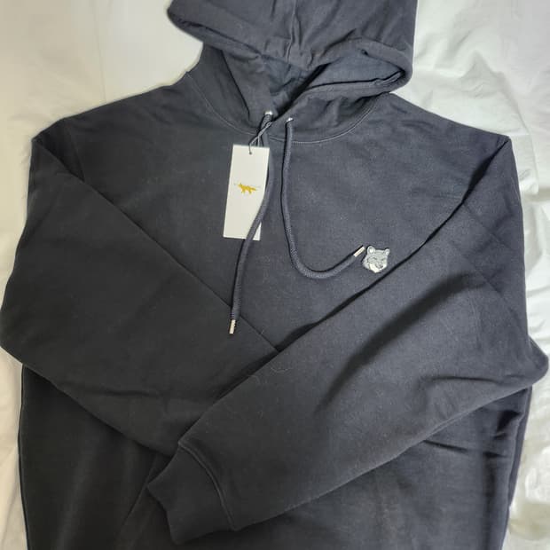 메종키츠네 블랙 후드