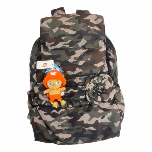 밀리터리 패턴 플라워 포인트 패딩 백팩🎒