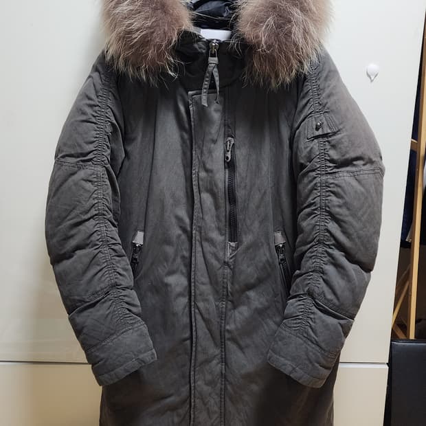 시리즈 나누크 구스 패딩