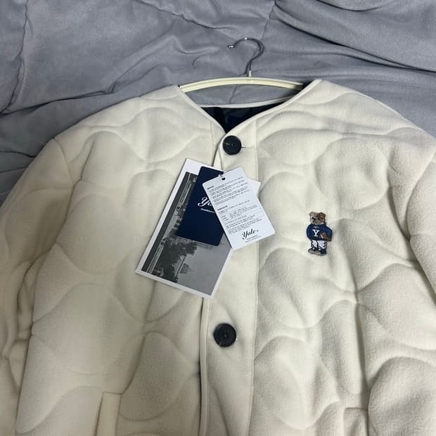 엠브로이더리 댄 카라리스 퀼팅 플리스 자켓