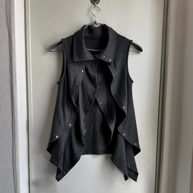 아카이브 하이넥 셔링 언발 이중버튼 베스트 조끼 y2k 갸루 펑크