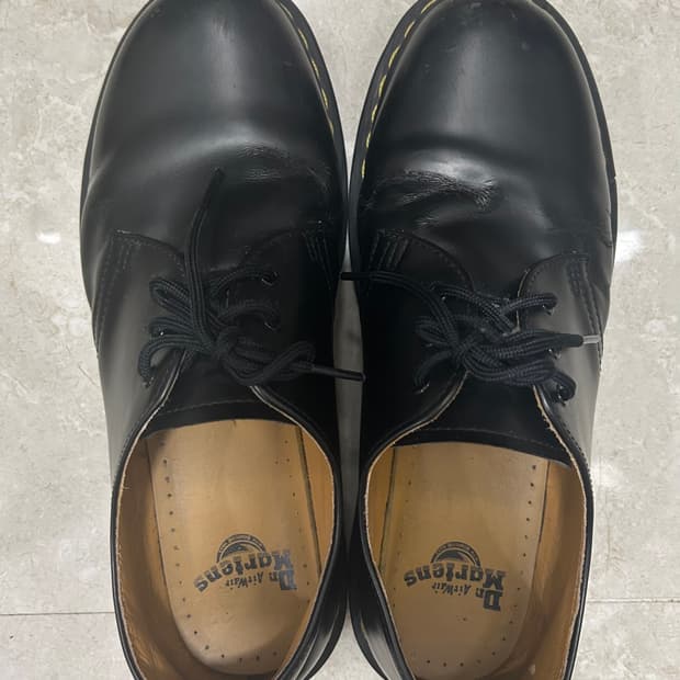 닥터마틴 1461 UK8