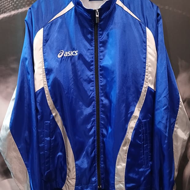 아식스 바람막이자켓