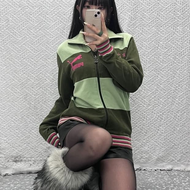 푸마 희귀 레트로 Y2K 대장급 TKHKI 말차카키 집업 M C09932