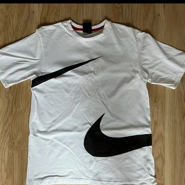 나이키 빅스우시 반팔