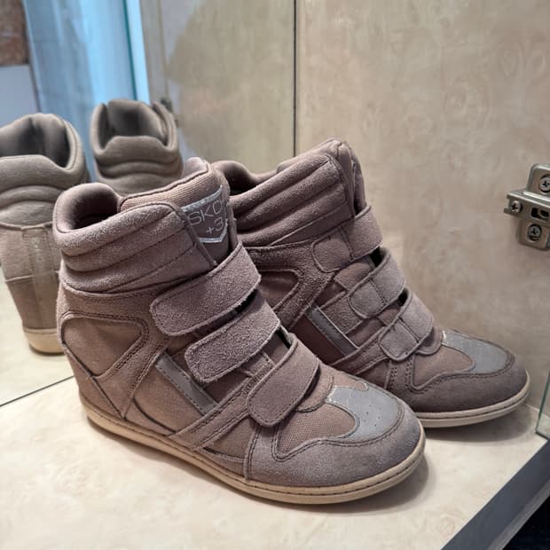 36] SKCH+3 by 스케쳐스 스니커즈-230