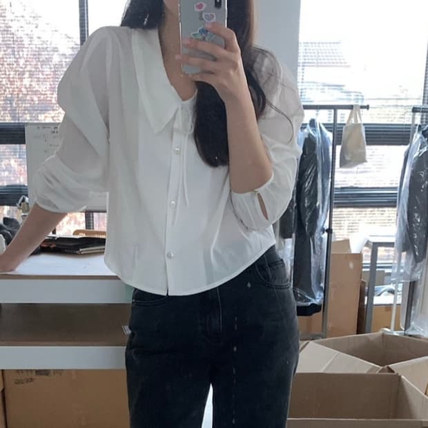 웨어웨더 리본 블라우스