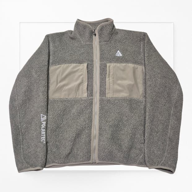 [핫아이템🔥] 나이키 ACG 아크틱 울프 풀 집탑