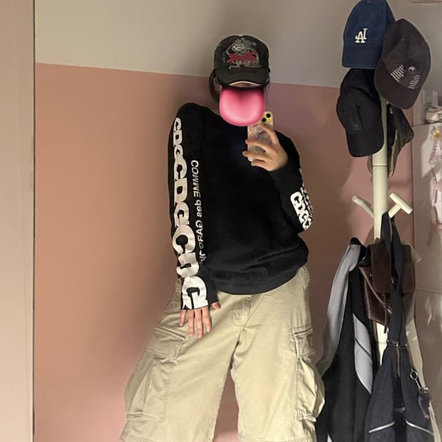 꼼데가르송 CDG 로고 롱슬리브
