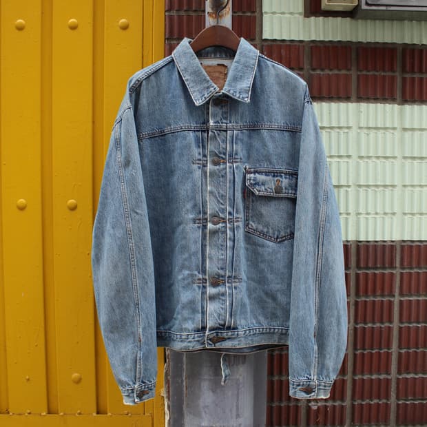 90s Levis 70502 1st trucker denim jacket
