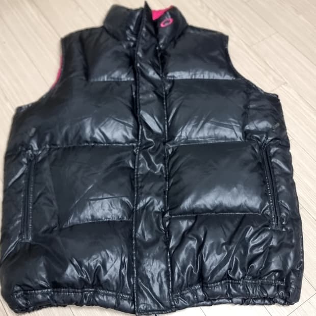 오클리 오리털 블랙 패딩 조끼(100-105)