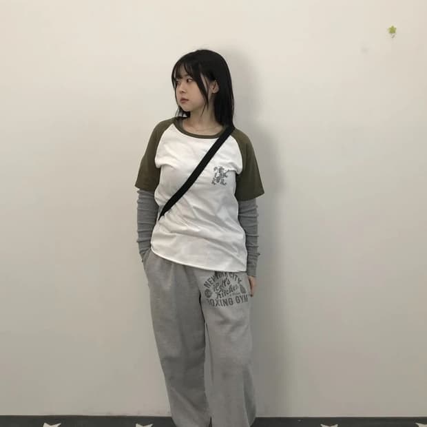 R.Newbold Raglan T Shirt White Green