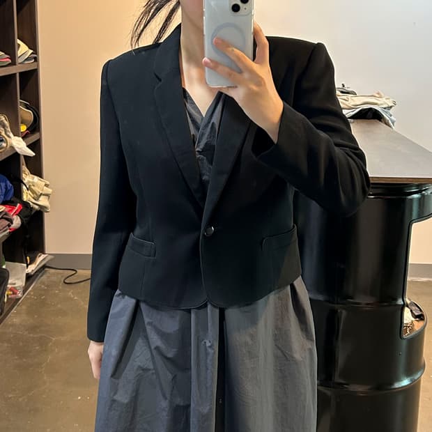 블랙 크롭 자켓