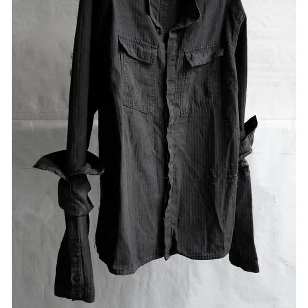 블랙멀 Blackmerle 더블 슬리브 필드 셔츠- exo ink