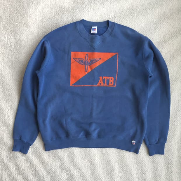 90‘s 러셀 페이딩 블루 스웻셔츠