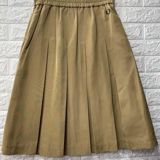 프레드페리 스커트