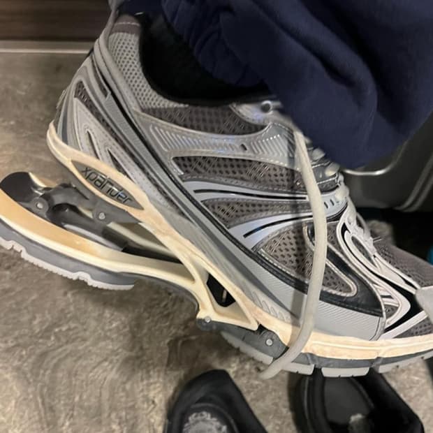 발렌시아가 엑스펜더 41사이즈 유일무이 매물