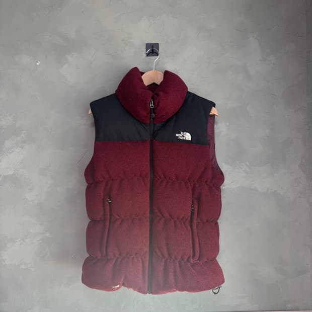 노스페이스 700 니트 구스다운 패딩조끼 버건디