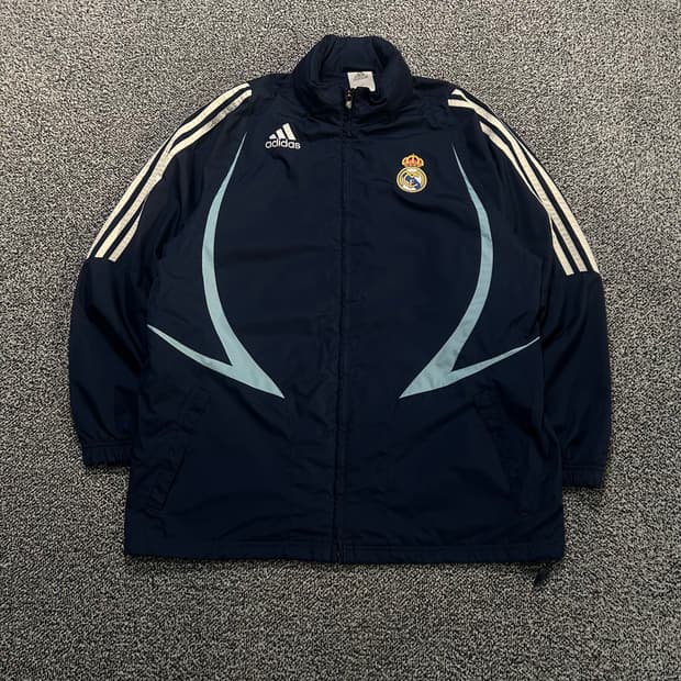 아디다스 레알 마드리드 네이비 바람막이